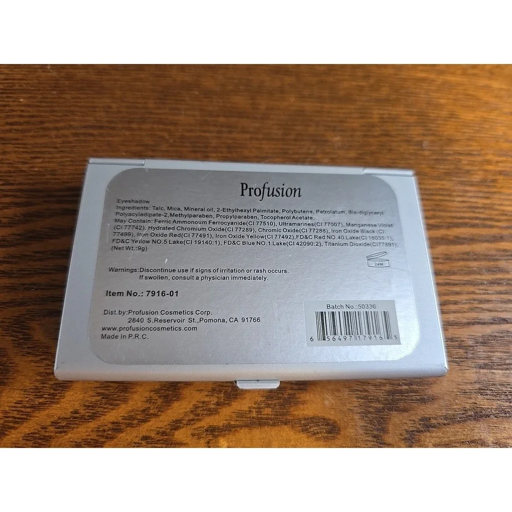 Profusion Eye Shadow Palette 12 Shimmer Shades‎ w/ Mirror 50336 Silver Card Case